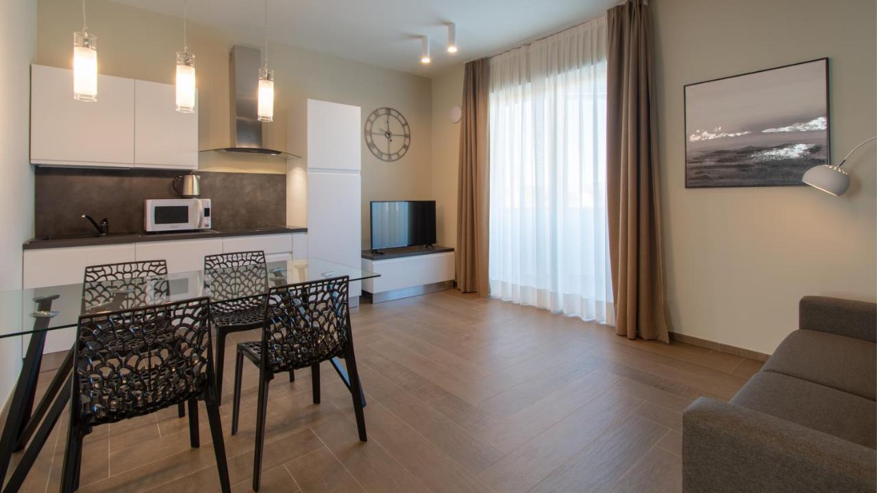 Atmosfera Apartments&Suites Borgaro Torinese Exterior foto